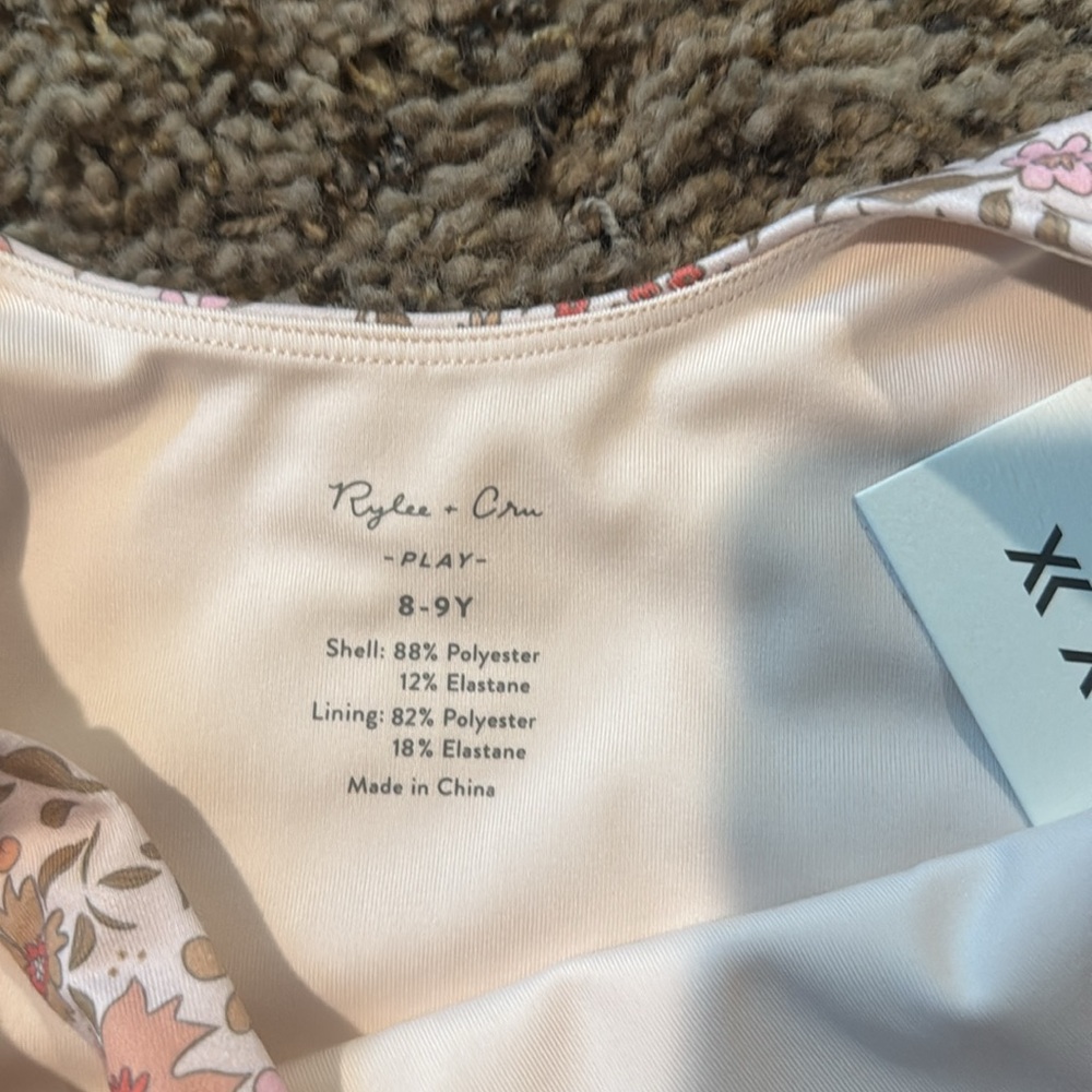NWT Rylee & Cru Sportsbra - Picture 3 of 3